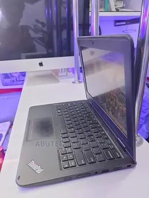Laptop Lenovo Yoga 11e 4GB Intel Celeron SSD 128GB