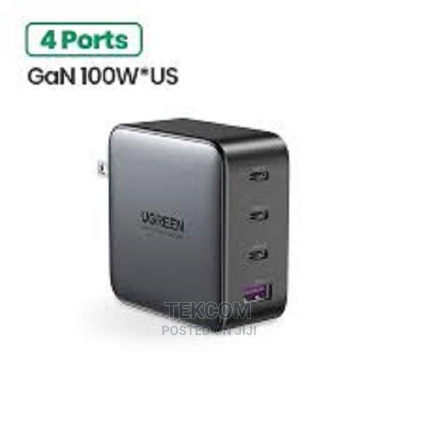 UGREEN USB-A+3*USB-C 100W Gan Tech Fast Charger