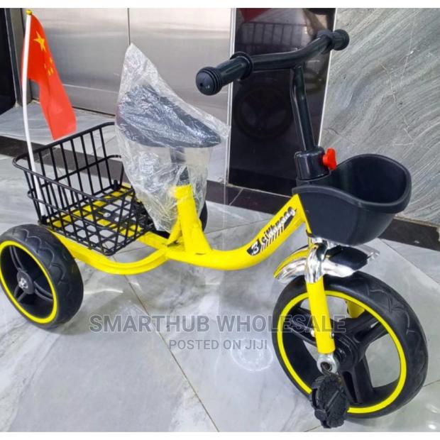 Kids Bike With Basket - main view