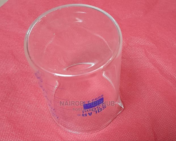 Graduated Scale Beaker For School Laboratory - thumbnail 3