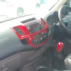 Toyota Hilux WORKMATE 2014 Gold