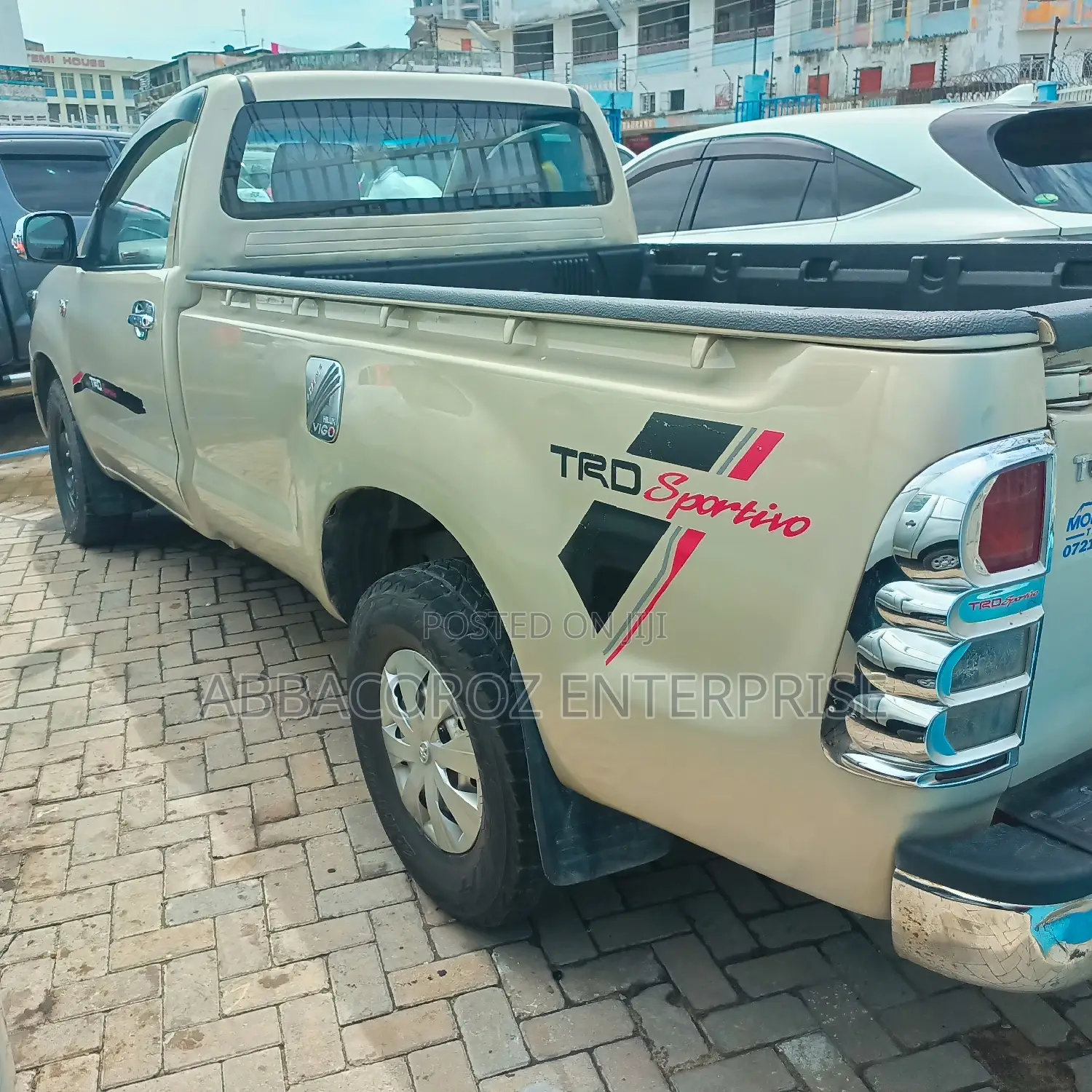 Toyota Hilux WORKMATE 2014 Gold