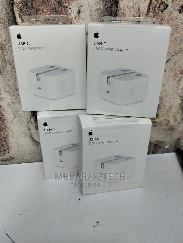 Usb-C 20W Power Adapter - main view