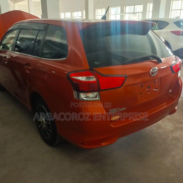 Toyota Corolla Fielder 2017 - thumbnail 6