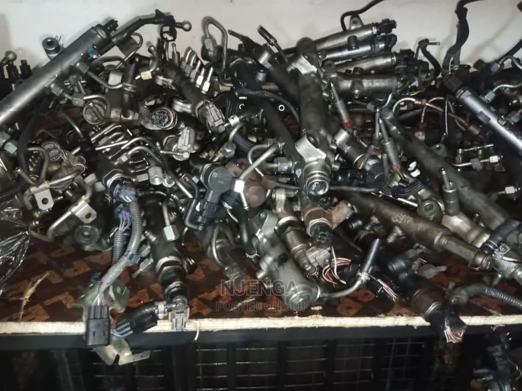 Injector Nozzle, Turbo, Commonrail Diesel Pump Available