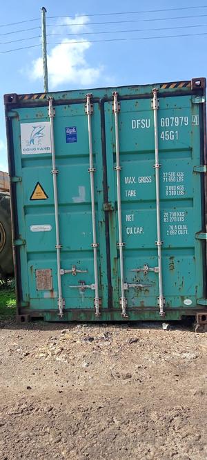 40ft Clean Shipping Containers - thumbnail 2