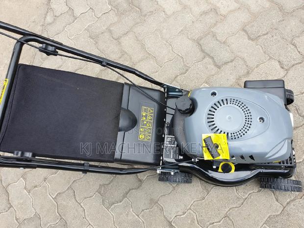 3hp Petrol Powered Lawn Mower - thumbnail 5