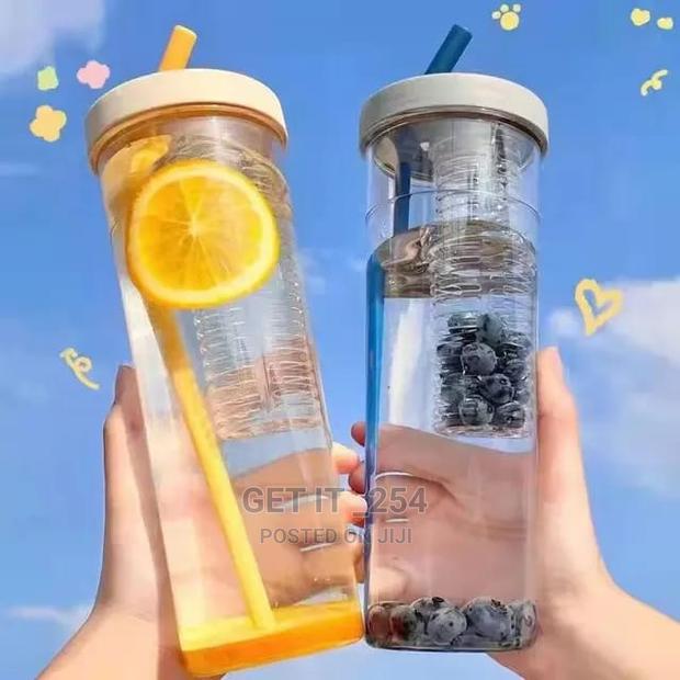 *Clear Acrylic 800ml Smoothie Tumbler With Foldable Straw