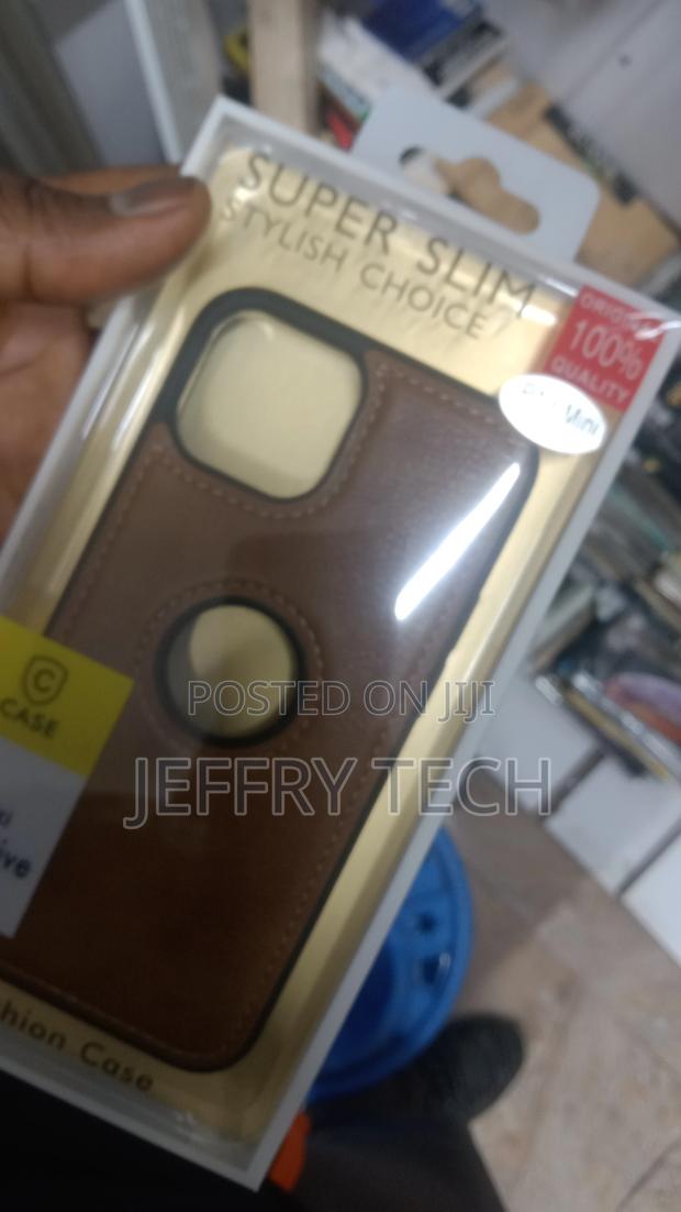 iPhone 13 Mini Back Cover | Flexible Pu Leather | Brown - thumbnail 2