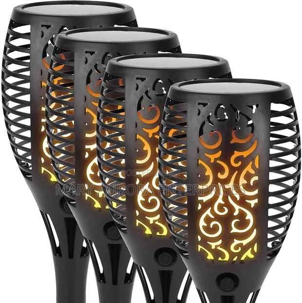 Flickering Garden Lamp - thumbnail 2