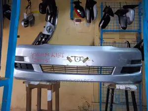 Toyota Ipsam Front Bumper Complete With Covers