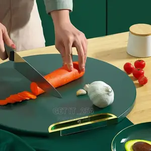 Mildew Chopping Board