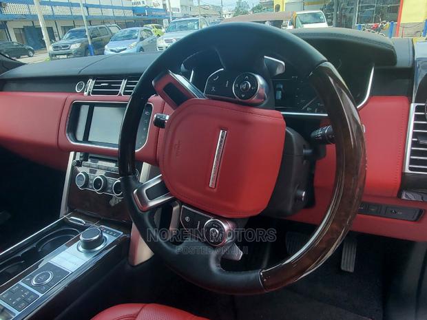 Land Rover Range Rover Vogue 2017 Off white - thumbnail 6