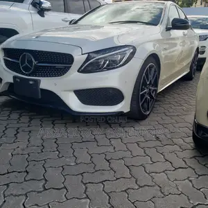 Mercedes-Benz C43 2017 Pearl