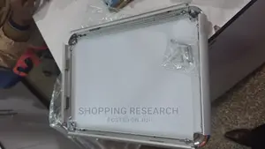 A4-Size Strong Aluminium Snapper Frame