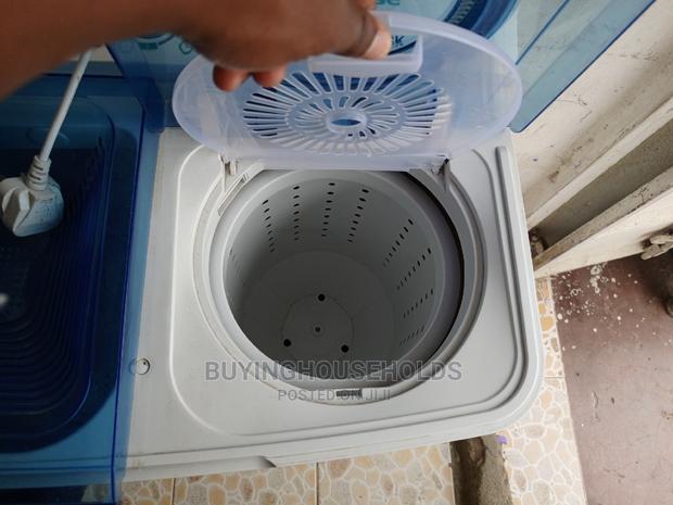 Hisense 7.5kg Washing Machine Used - thumbnail 3