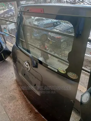 Toyota Sienta Tail Gate / Boot Door