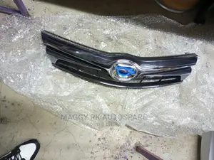 Toyota Fielder 161 Hybrid Grill