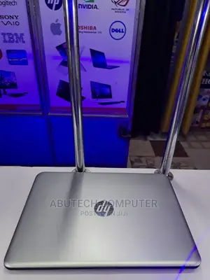 Laptop HP 348 G4 8GB Intel Core I5 HDD 500GB