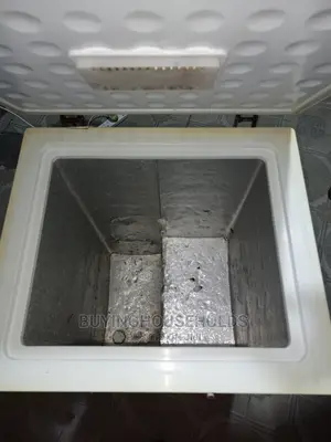 Hotpoint 100L Deep Freezer