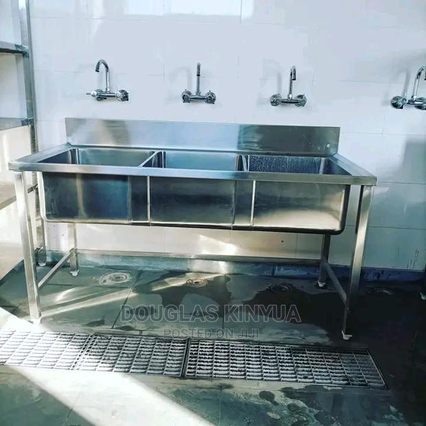 Stainless Steel Triple Bowl Kitchen Washing Sink. - main view