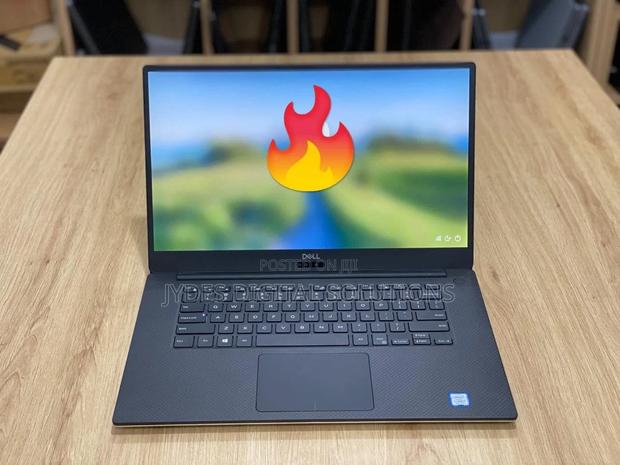 Laptop Dell Precision 15 5540 32GB Intel Core I7 SSD 512GB - main view