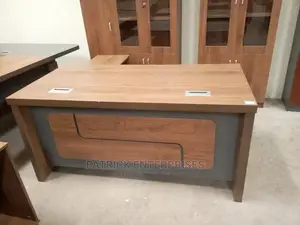 Executive Imported Office Desk 1.8 MTRS