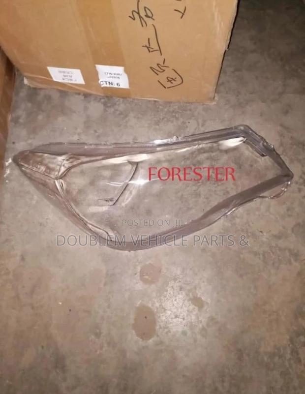 Headglass Subaru Forester