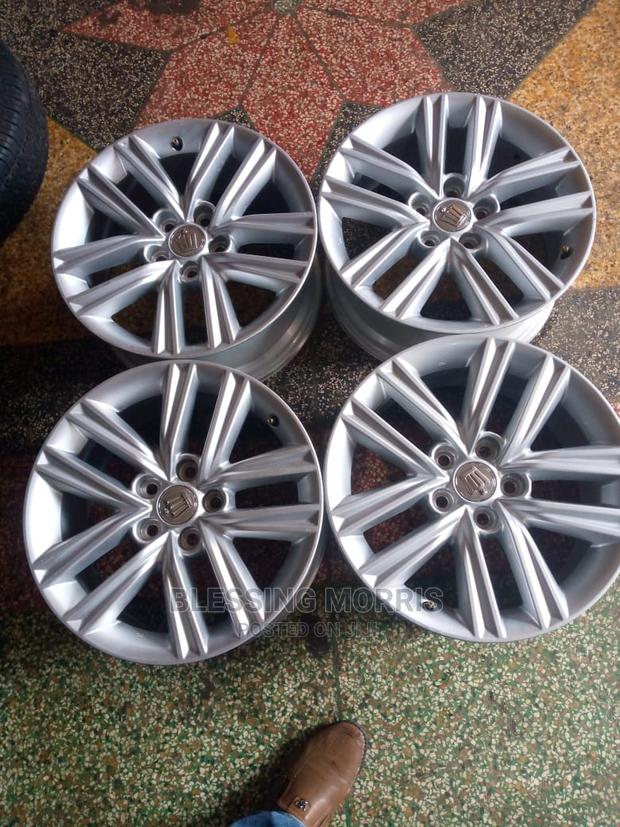 Toyota Crown Rims Size 17