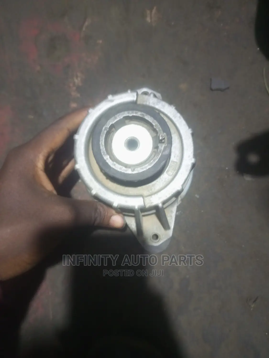 Mercedes Benz Engine Mount