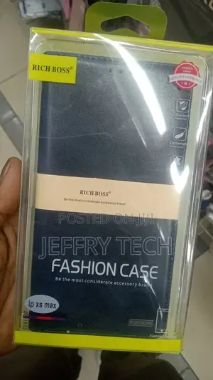iPhone XS Max Cover - Black - Rich Boss Leather Synthetic