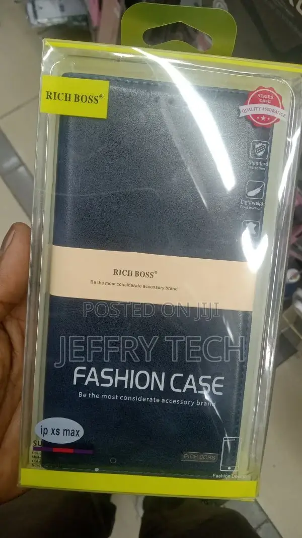 iPhone XS Max Cover - Black - Rich Boss Leather Synthetic