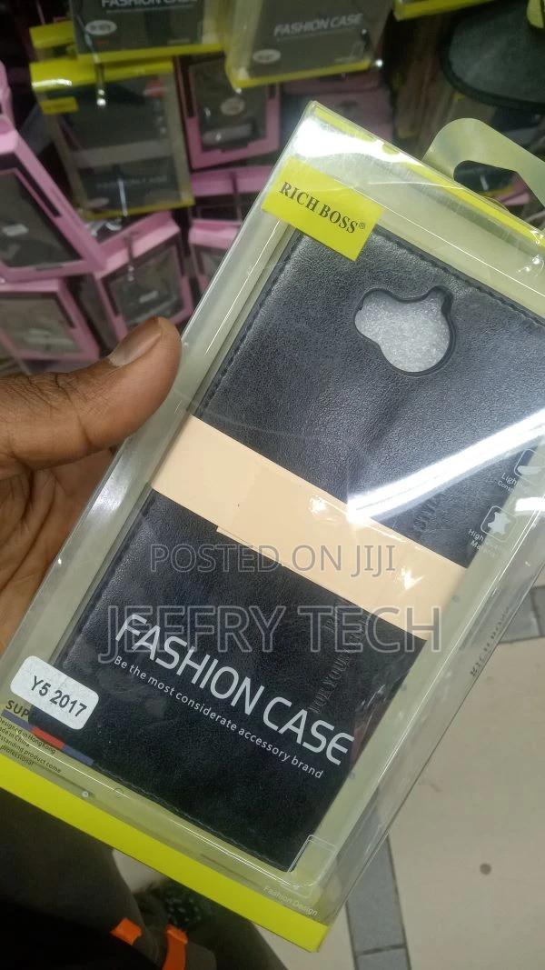 Flip Case for Huawei Y5 2017 Cover Case Black - thumbnail 3