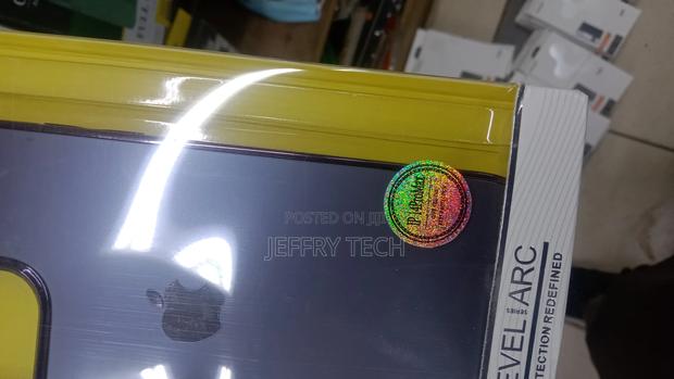 iPhone 11 Pro Max Arc Phone Case - thumbnail 4