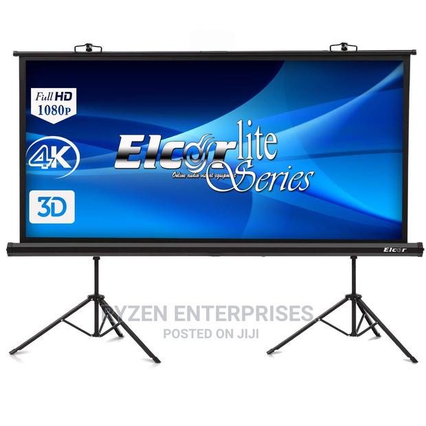 ^°Projector Screen 240×240cm Tripod