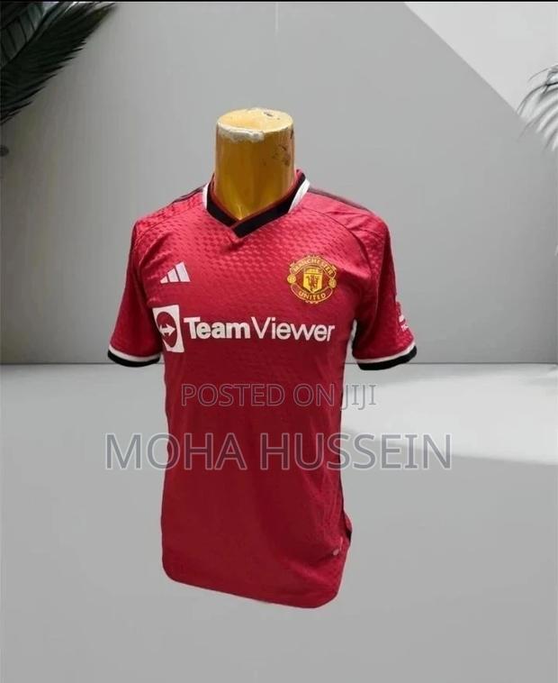 Latest Football Jerseys - main view