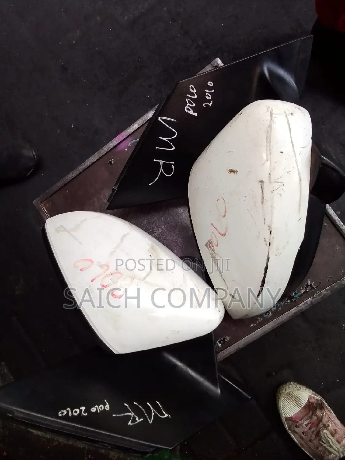 Volkswagen Polo 2011 Side Mirrors