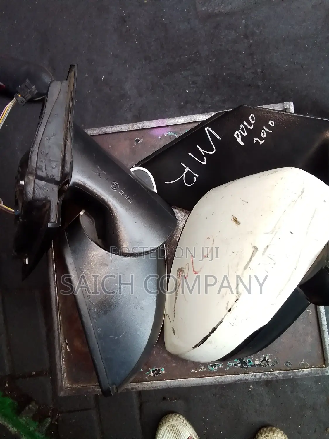 Volkswagen Polo 2011 Side Mirrors