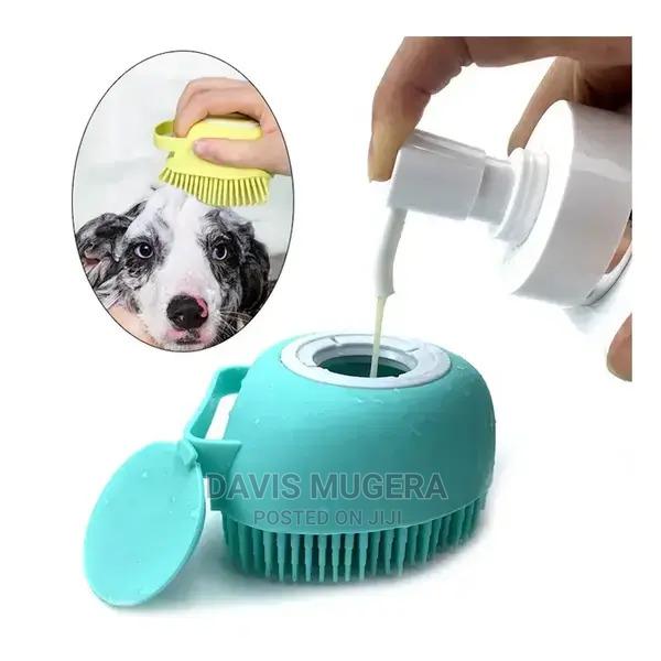 Pet Brushes Bath Massage Brush Shampoo Dispenser Dog Groomin