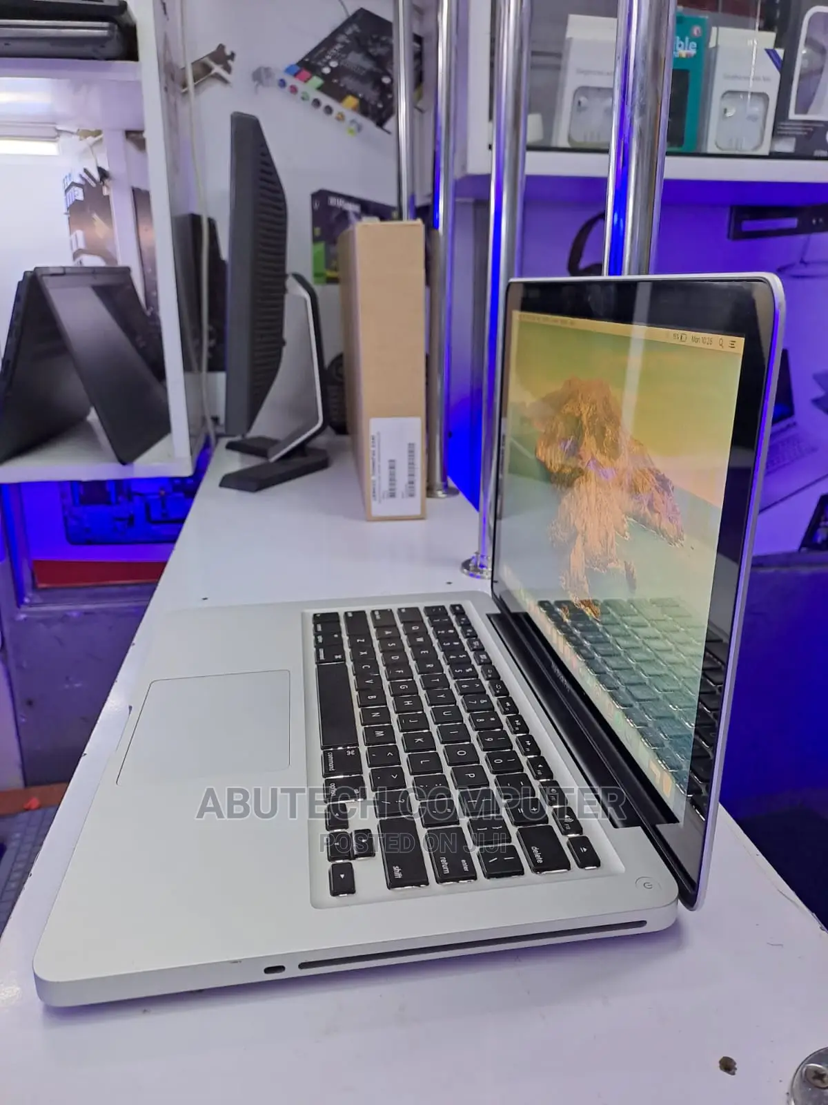 Laptop Apple MacBook Pro 2012 8GB Intel Core I7 HDD 500GB