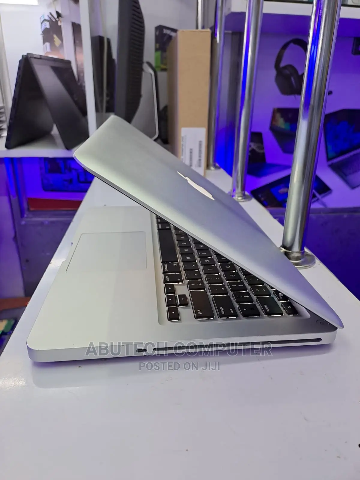 Laptop Apple MacBook Pro 2012 8GB Intel Core I7 HDD 500GB
