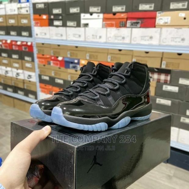 Jordan 11 *Gummer Blue*Size(40_45) at 4000