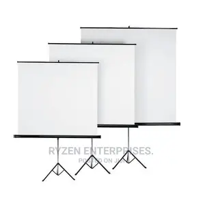 Tripod Projector Screen
