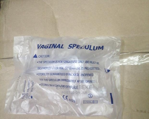 Vaginally Speculum - main view