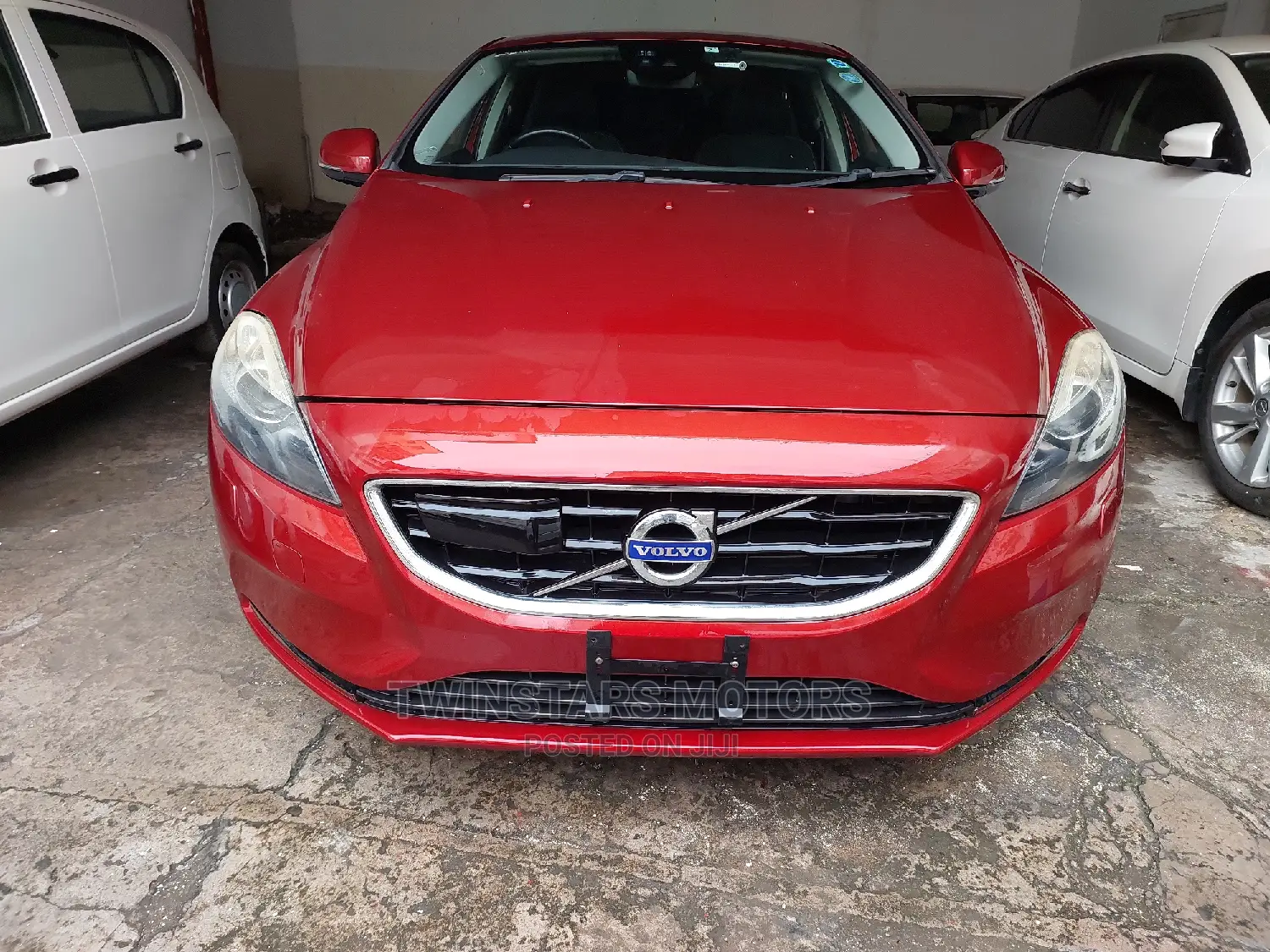 Volvo V40 2015 Red