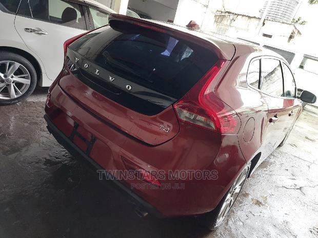 Volvo V40 2015 Red - thumbnail 5