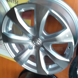 Silver 15 Inch Rims Set Fitting Toyota Filder, Nissan Note