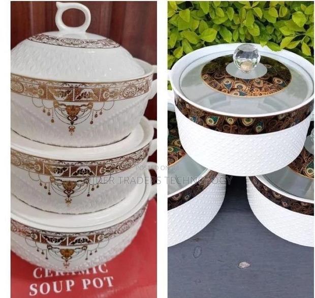 Durable Set of 3 Soup Pots - main view