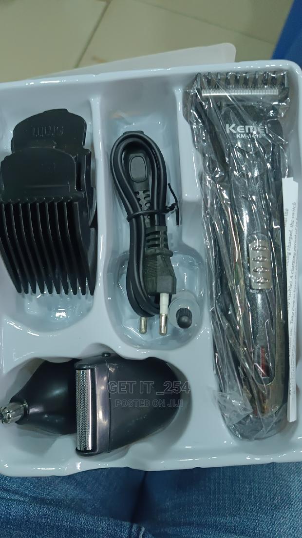 Kemei Shaver - main view