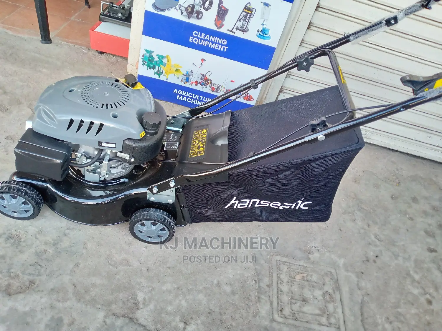 LAWN MOWER -3 Horsepower
